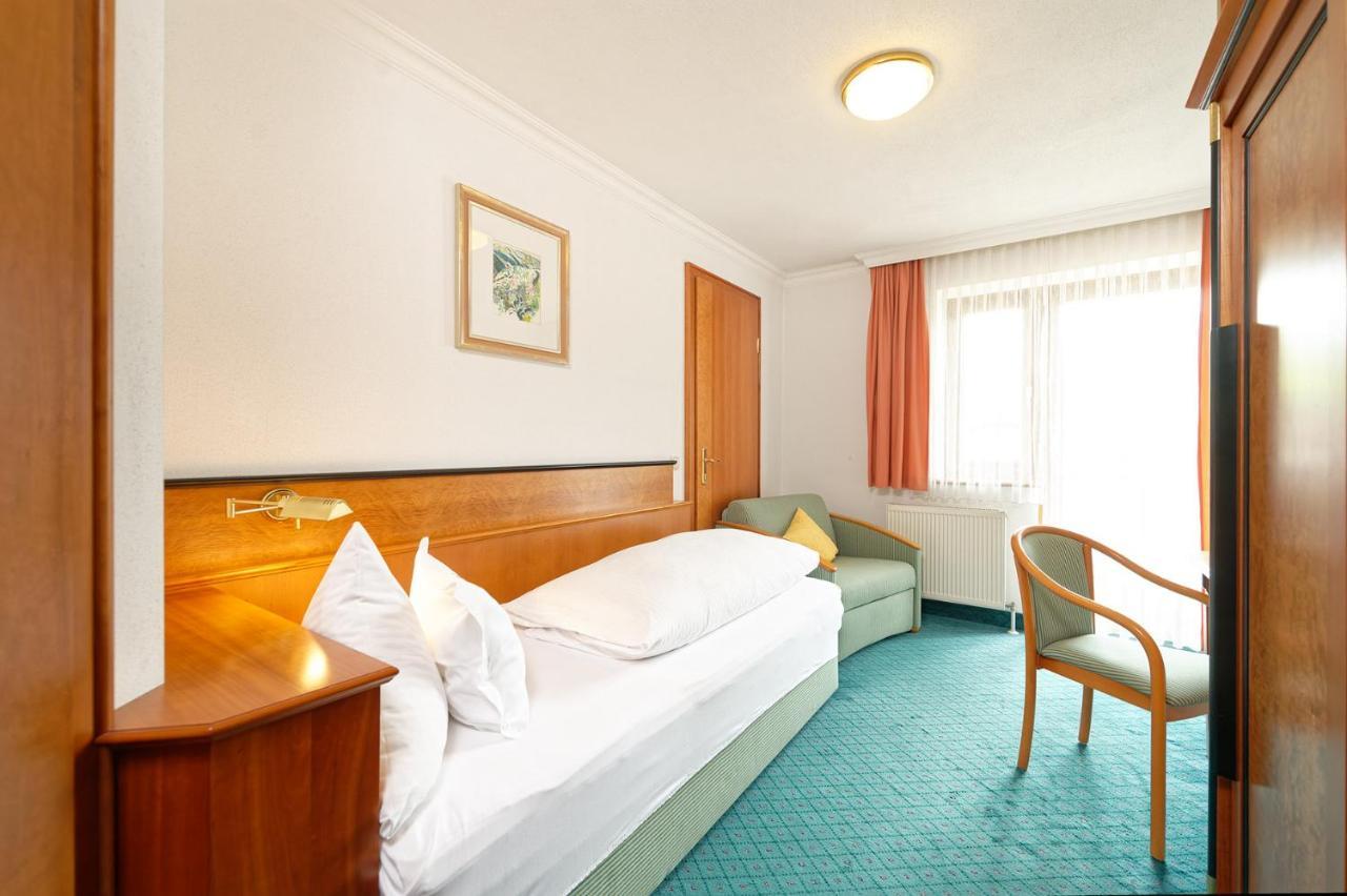 Hotel Edelweiss Maria Alm am Steinernen Meer Exteriör bild